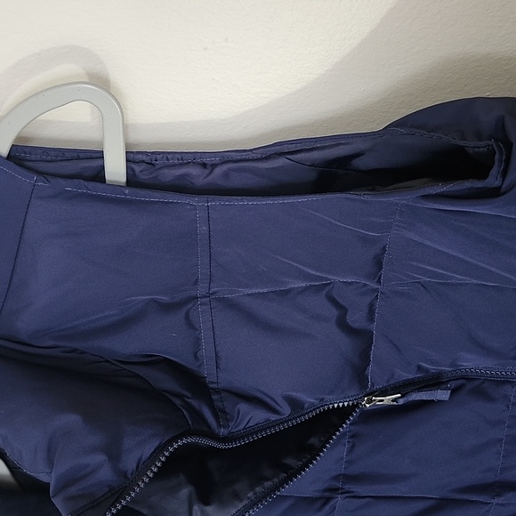 Lands' End | Kids Youth 8-10 Dark Blue Puffer Vest - Picture 5 of 8